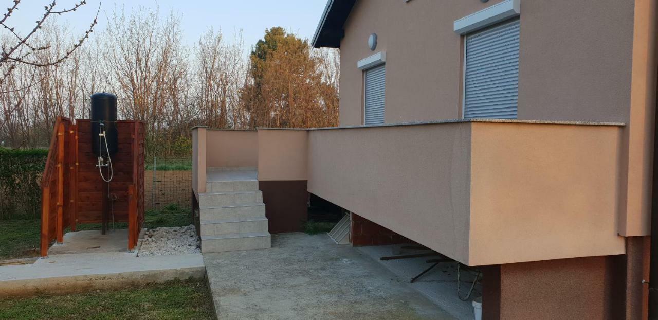 Holiday Home Begonja Privlaka  Ngoại thất bức ảnh