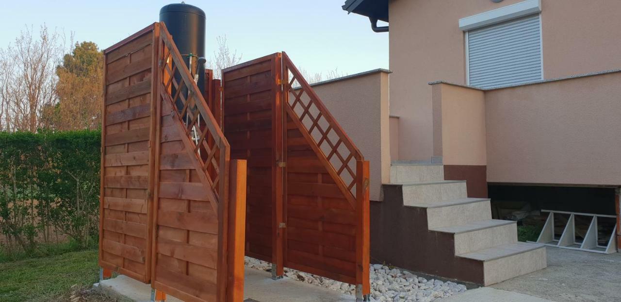 Holiday Home Begonja Privlaka  Ngoại thất bức ảnh